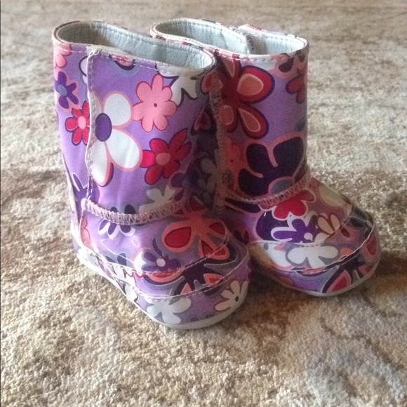 Baby Rain Boots - Picture 1 of 8